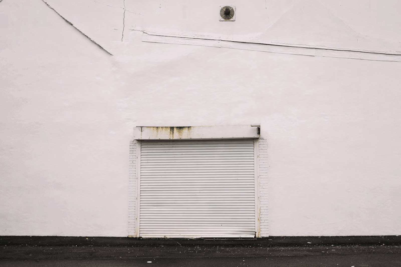 Aluminium Sleeves Type Polycarbonate Shutter